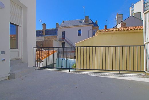 Apartment in Les Sables-d'Olonne, Vendée