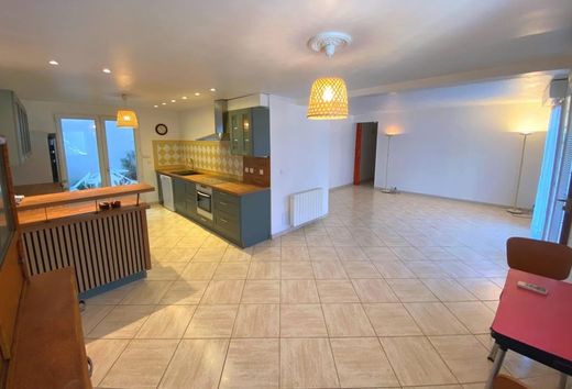 Apartament w Le Grau-du-Roi, Gard