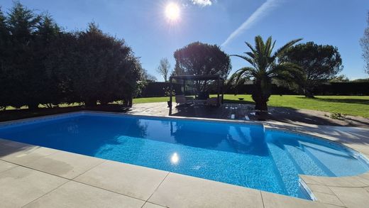 Luxury home in Paulhac, Upper Garonne