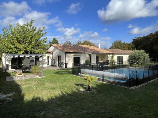 Casa de luxo - Casteljaloux, Lot-et-Garonne