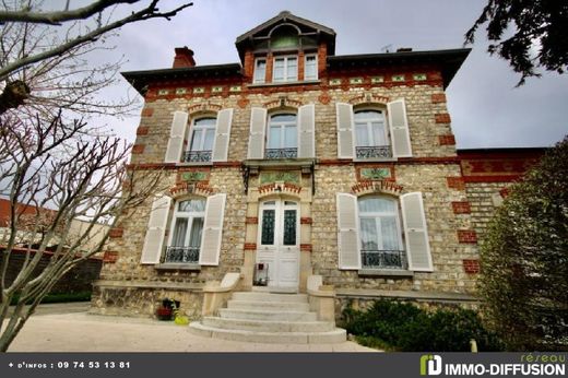 Элитный дом, Montmagny, Val d'Oise