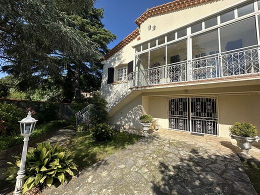 Luxury home in Gignac, Hérault