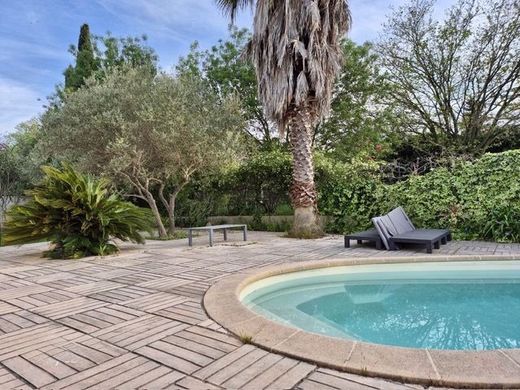 Luxury home in Saint-Sériès, Hérault