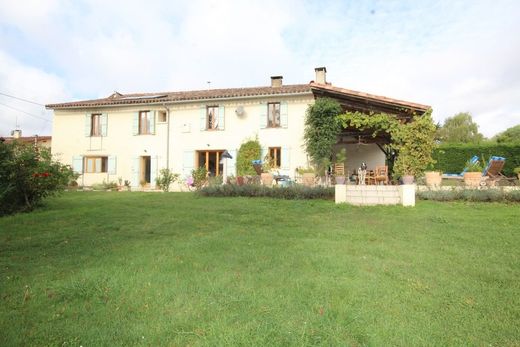 Maison de luxe à Foix, Ariège