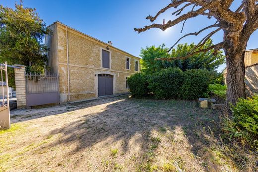 Luxe woning in Aigues-Vives, Gard