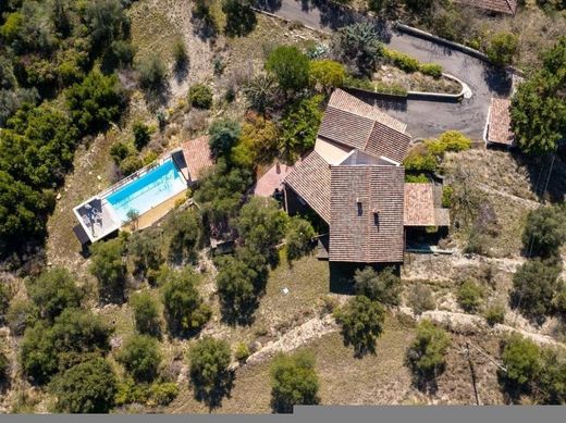 Luxury home in Saint-Martin-de-Valgalgues, Gard