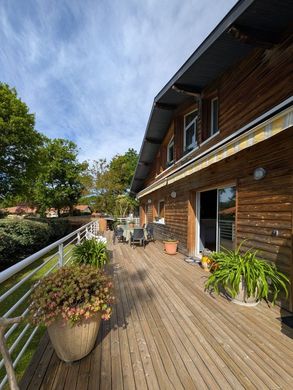 Luksusowy dom w Labenne, Landes