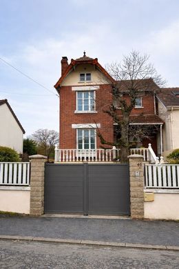 Luxury home in Claye-Souilly, Seine-et-Marne