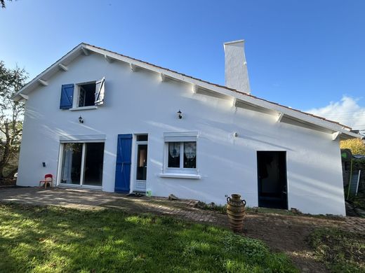 Luxury home in Saint-Sébastien-sur-Loire, Loire-Atlantique