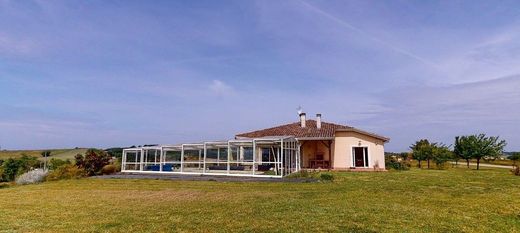 Maison de luxe à Saint-Sauvy, Gers