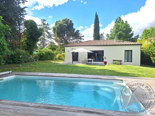 Luxury home in Saint-André-de-Sangonis, Hérault