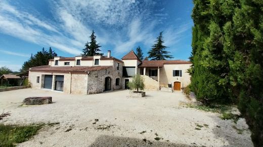 Maison de luxe à Cremps, Lot