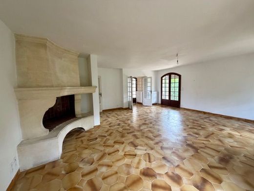 Casa di lusso a Lunel, Hérault