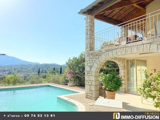 Luxury home in Les Vans, Ardèche