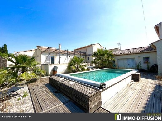 Luxe woning in Aigues-Vives, Gard
