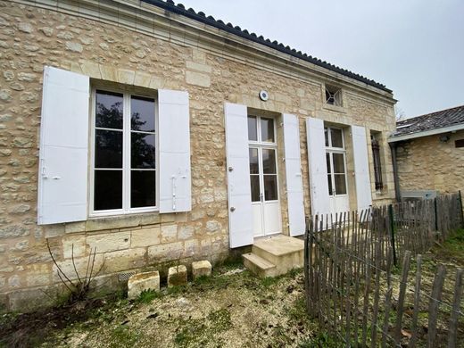 Luxus-Haus in Fargues-Saint-Hilaire, Gironde