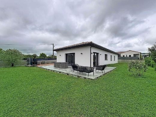 Maison de luxe à Prissé, Saône-et-Loire