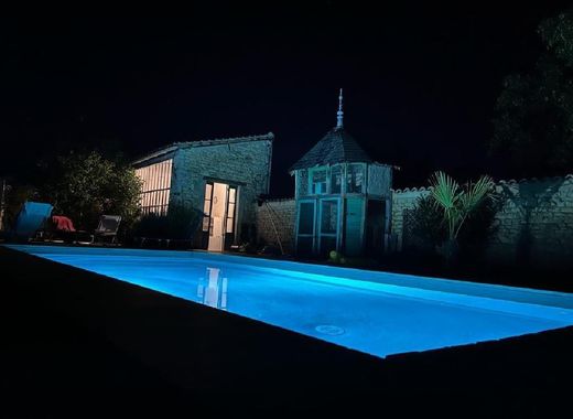 Casa de luxo - Ruffec, Charente