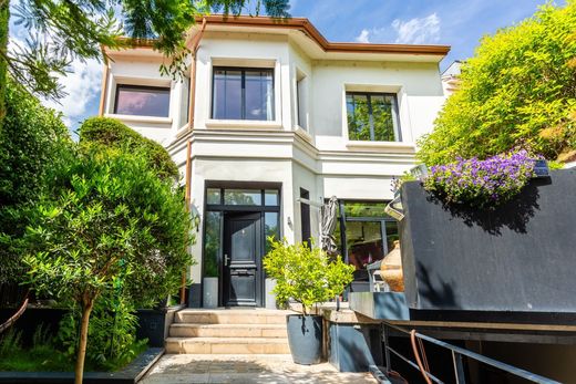 Luxury home in Lyon, Rhône