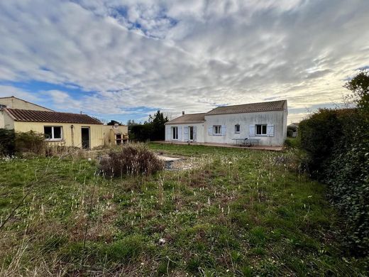Luxe woning in Bessan, Hérault