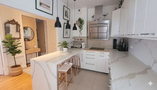 Apartament w La Muette, Auteuil, Porte Dauphine, Paris