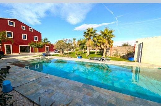 Luxury home in Perpignan, Pyrénées-Orientales