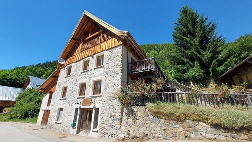 Casa di lusso a Oz, Isère