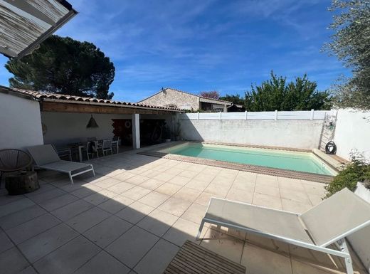 Luxury home in Castries, Hérault