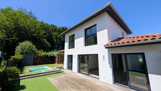 Luxe woning in Anglet, Pyrénées-Atlantiques