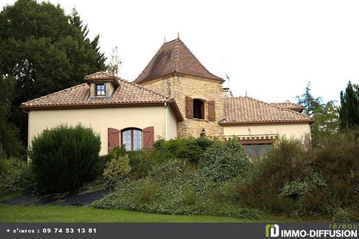 Maison de luxe à Saint-Girons, Ariège