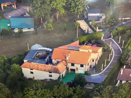 Luxury home in Bar-le-Duc, Meuse