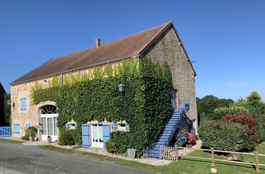 Luxus-Haus in Jouillat, Creuse