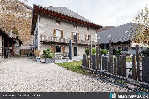 Maison de luxe à Doussard, Haute-Savoie