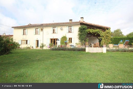 Luxury home in Foix, Ariège