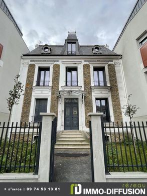 Maison de luxe à Les Pavillons-sous-Bois, Seine-Saint-Denis