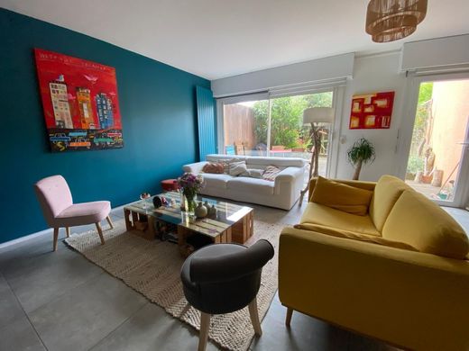 Casa de luxo - Mérignac, Gironda