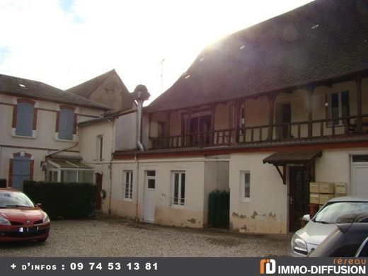 Complexes résidentiels à Bourbon-Lancy, Saône-et-Loire