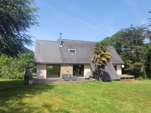 Luxury home in Perros-Guirec, Côtes-d'Armor