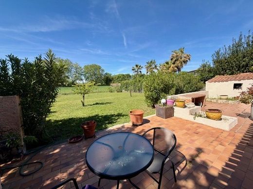Luxury home in Mauguio, Hérault