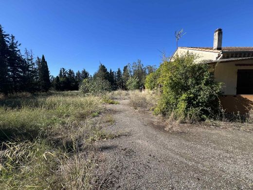 Terreno en Maraussan, Herault