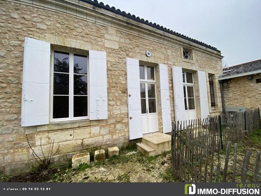 Luxury home in Fargues-Saint-Hilaire, Gironde