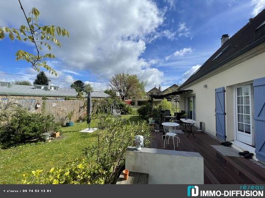 Luxe woning in Taverny, Val d'Oise