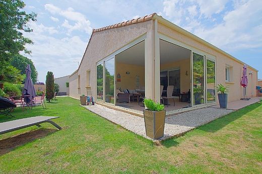 Luxury home in Les Sables-d'Olonne, Vendée