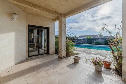 Luxury home in Bessan, Hérault