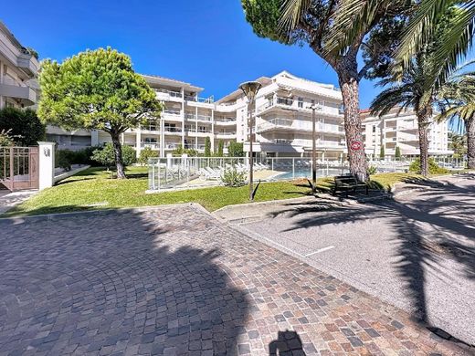 Apartment in Cannes, Alpes-Maritimes
