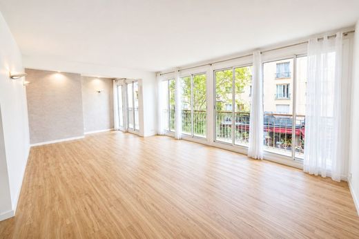 Apartament w Boulogne-Billancourt, Hauts-de-Seine