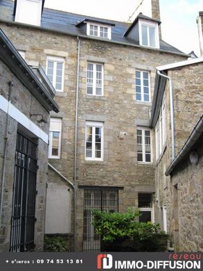 Edificio en Guingamp, Costas de Armor