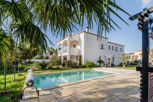 Luxury home in Le Grau-d'Agde, Hérault
