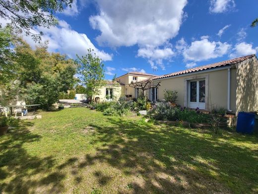 Casa di lusso a Laurens, Hérault