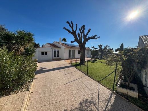 Luxury home in Baillargues, Hérault